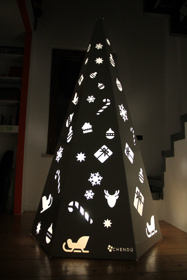 MOMI XMAS LUX, alto 250 cm